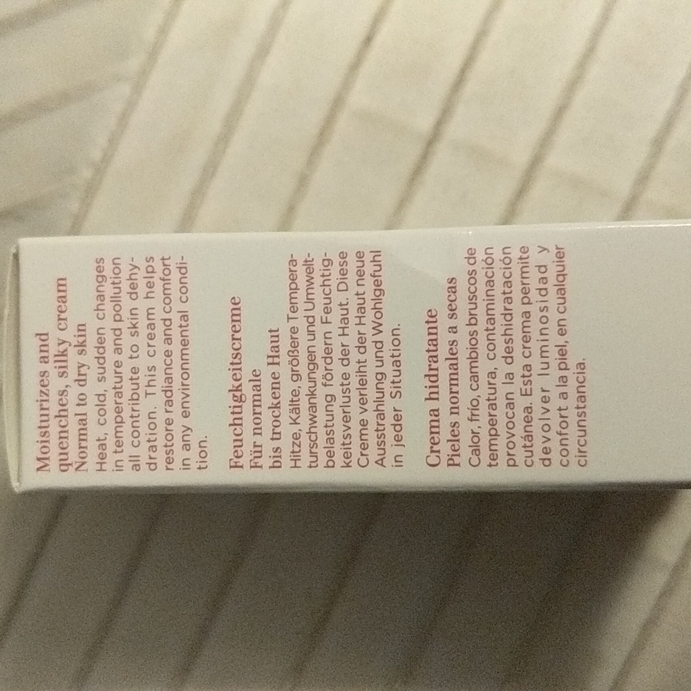 NWT CLARINS Moisturizer - Picture 2 of 3